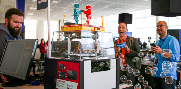 Punching Robots IoT Tweet Cart